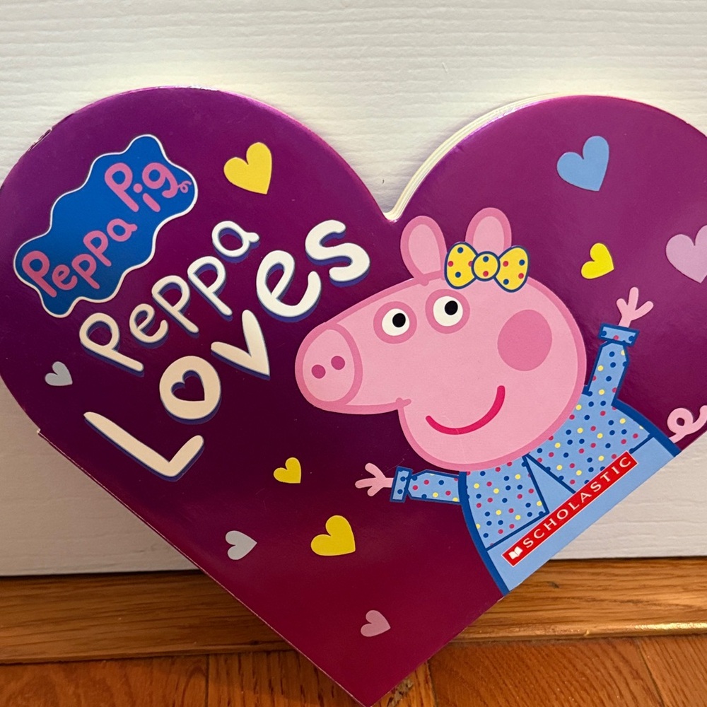 Peppa Pig Plush Talking Toy in Red Dress with Story Books - Picture 8 of 11